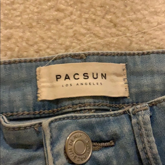 Ripped High rise skinny jeans - Picture 2 of 4